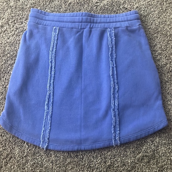 NWT TULAROSA GREEN MARGAUX SKIRT FROM REVOLVE, size small - Picture 4 of 6